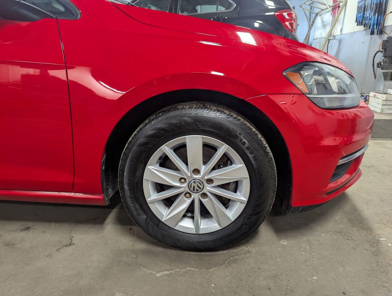 2019 Volkswagen Golf COMFORTLINE Photo3
