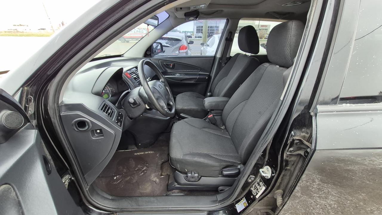 2009 Hyundai Tucson L, RUNS AND DRIVES, ONLY 191KMS, AS IS SPEICAL Photo