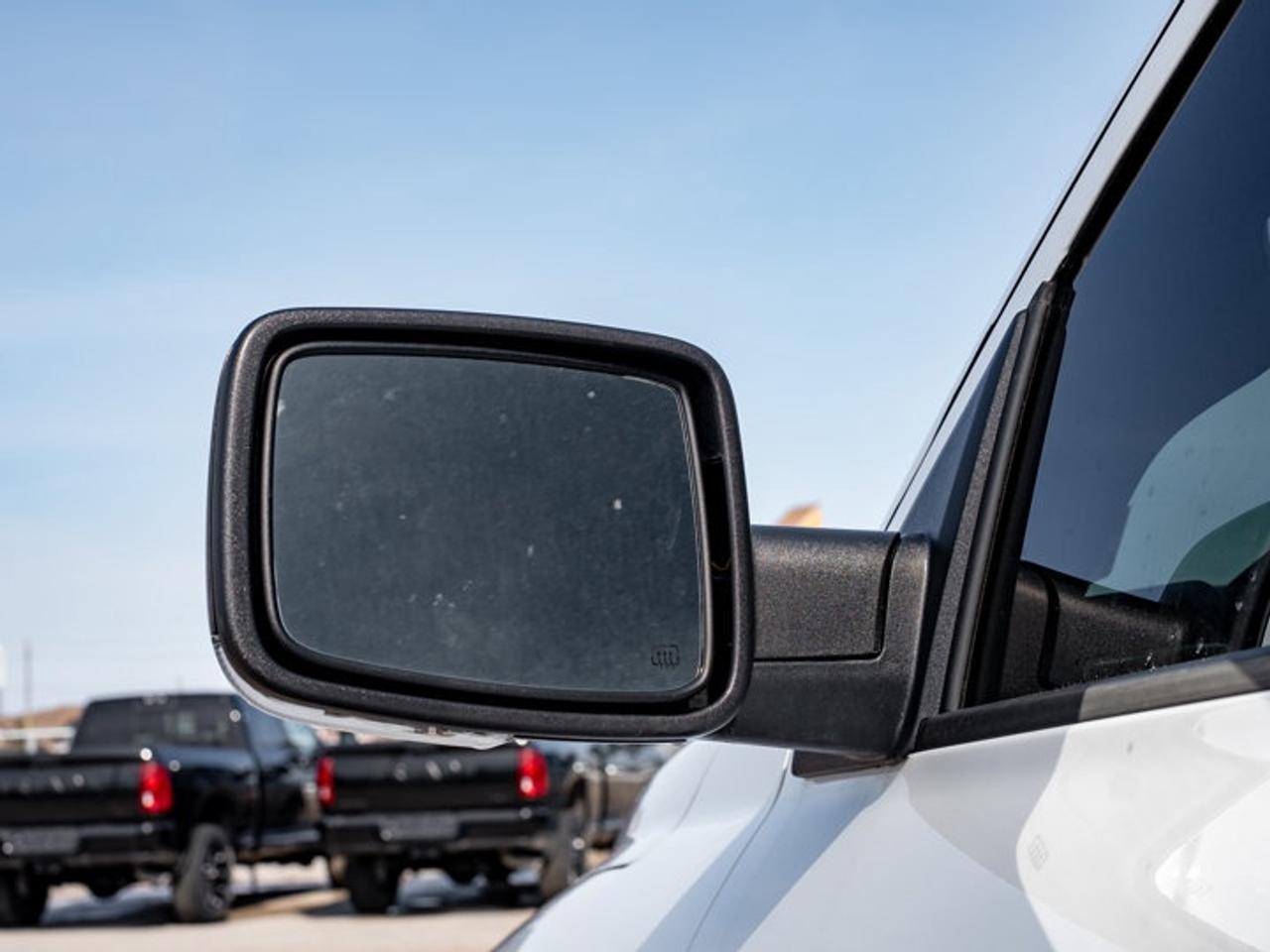 2022 RAM 1500 Classic WARLOCK Photo