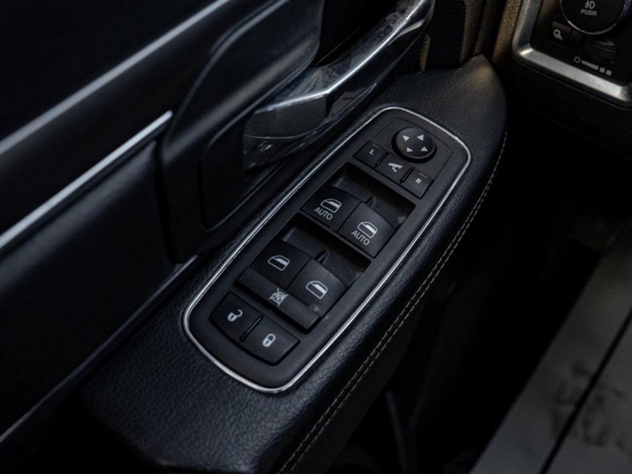 2022 RAM 1500 Classic WARLOCK Photo