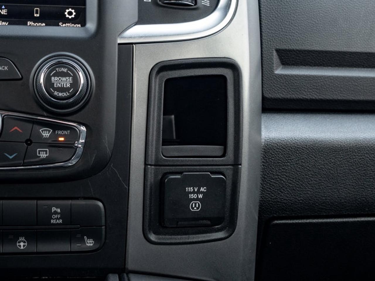 2022 RAM 1500 Classic WARLOCK Photo