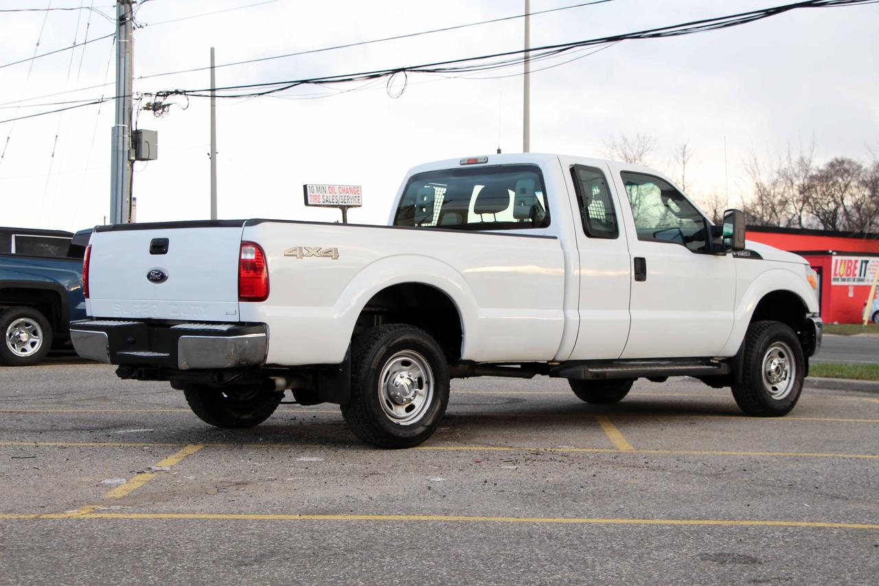 2014 Ford SUPER DUTY F-250 SRW XL 8FT Photo