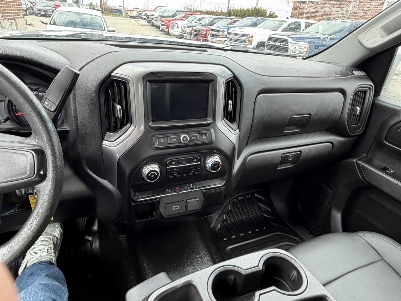 2019 GMC Sierra 1500 Crew Cab | Clean CARFAX Photo