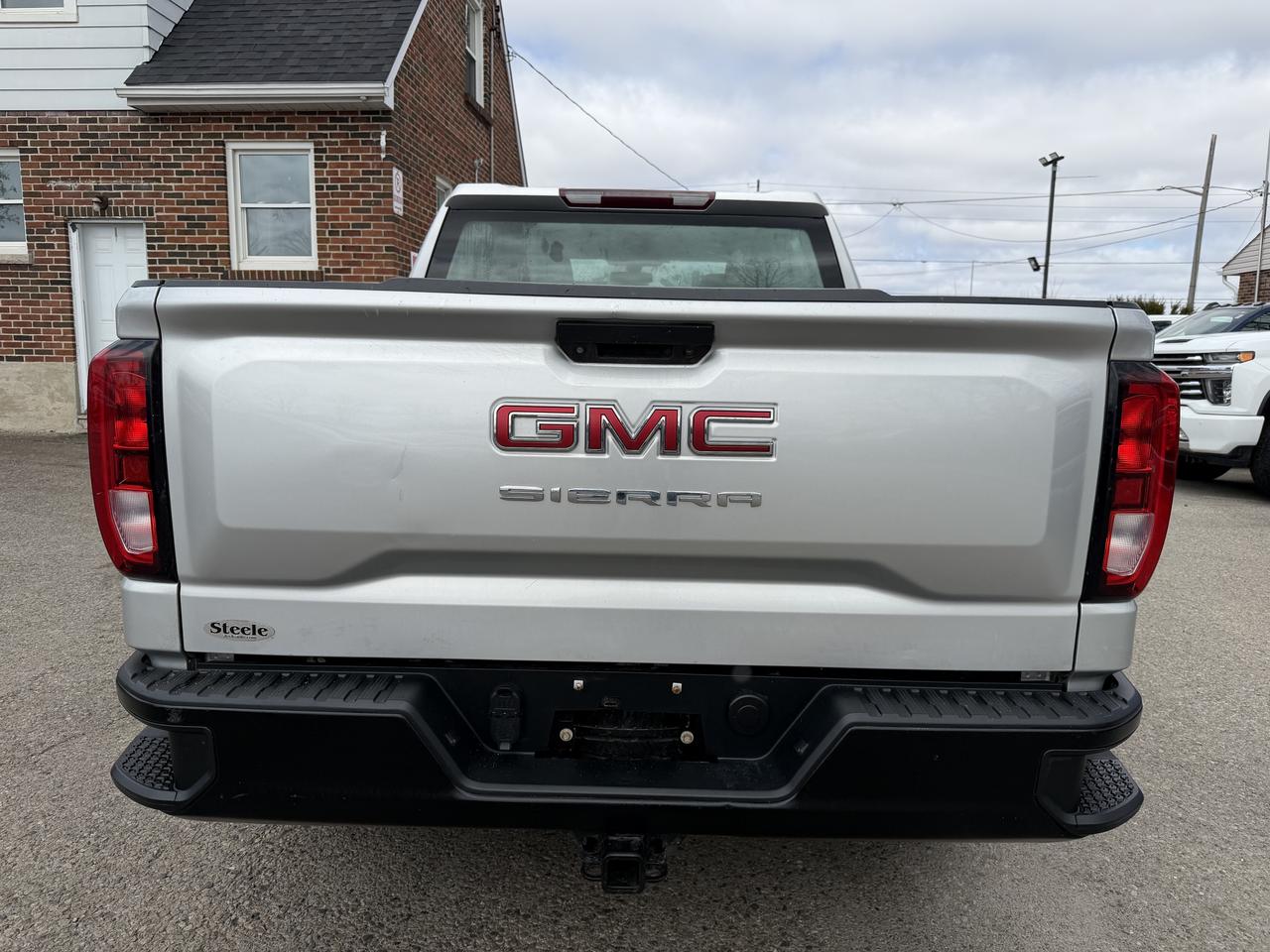 2019 GMC Sierra 1500 Crew Cab | Clean CARFAX Photo