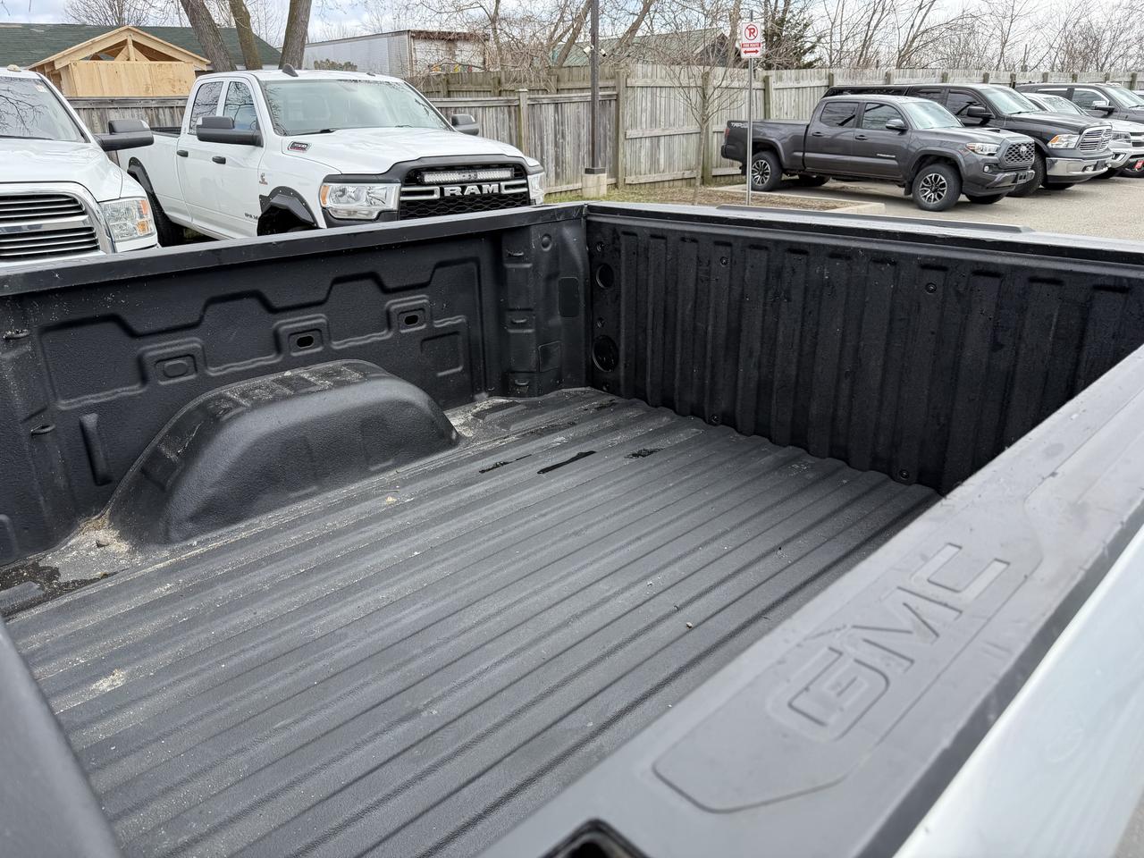2019 GMC Sierra 1500 Crew Cab | Clean CARFAX Photo