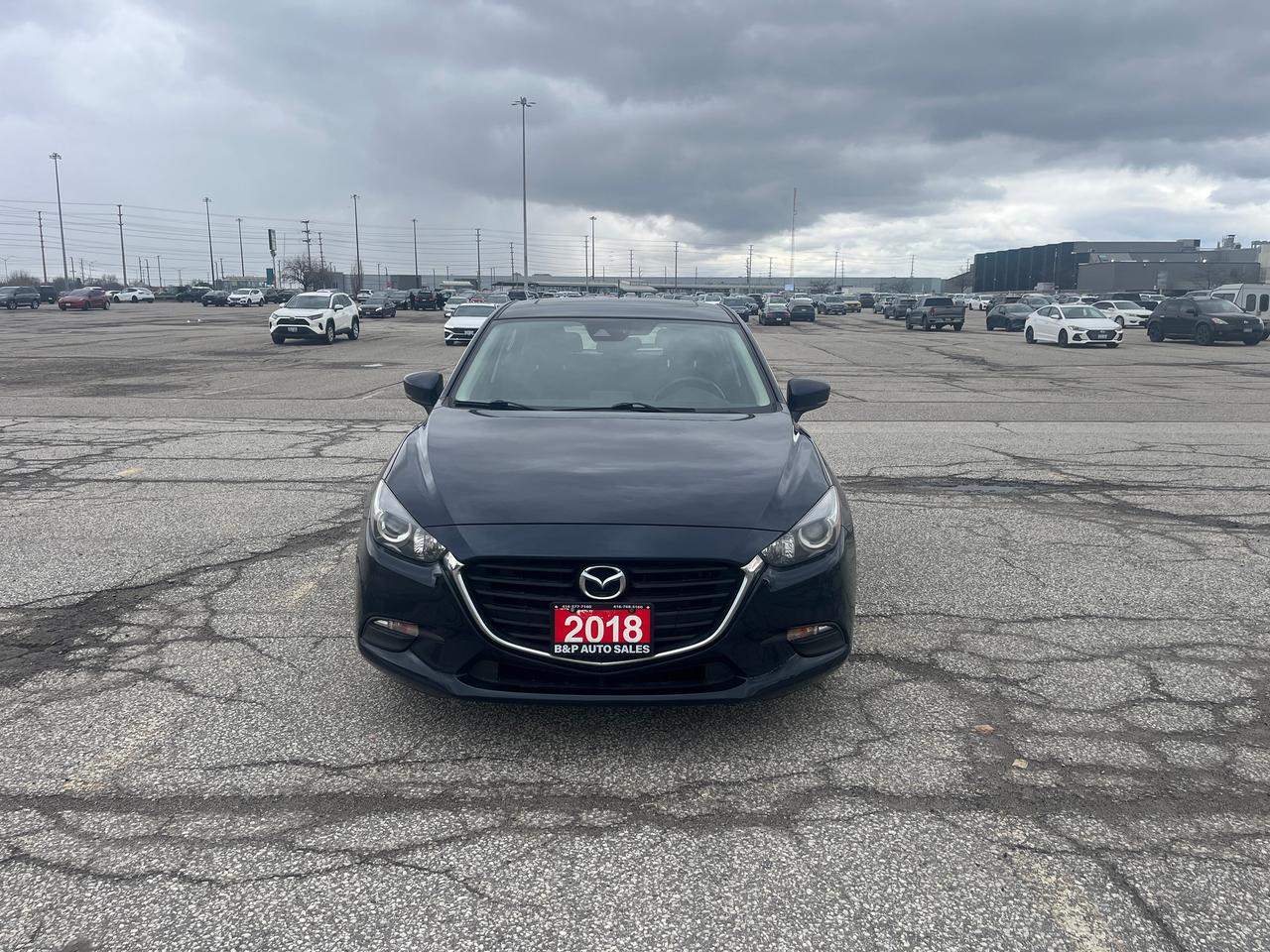 2018 Mazda MAZDA3 GS Photo
