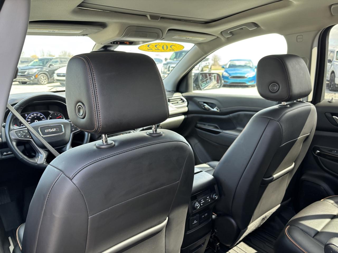 2022 GMC Acadia AT4 Photo