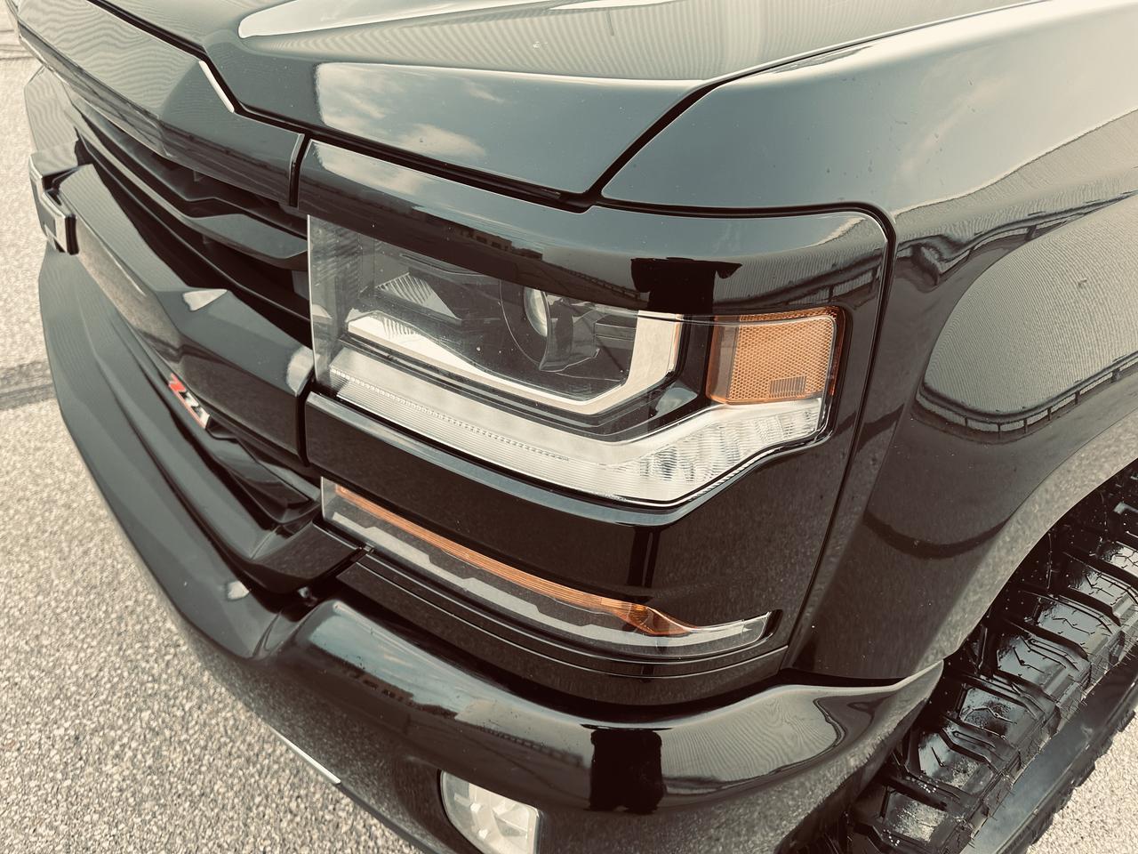 2018 Chevrolet Silverado 1500 4WD Crew Cab 2LT Z71 Lifted Custom Edition Photo