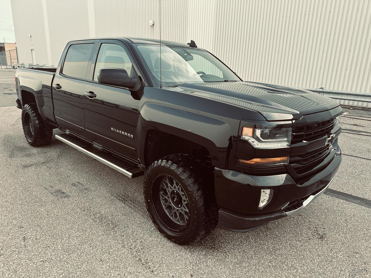 2018 Chevrolet Silverado 1500 4WD Crew Cab 2LT Z71 Lifted Custom Edition Photo