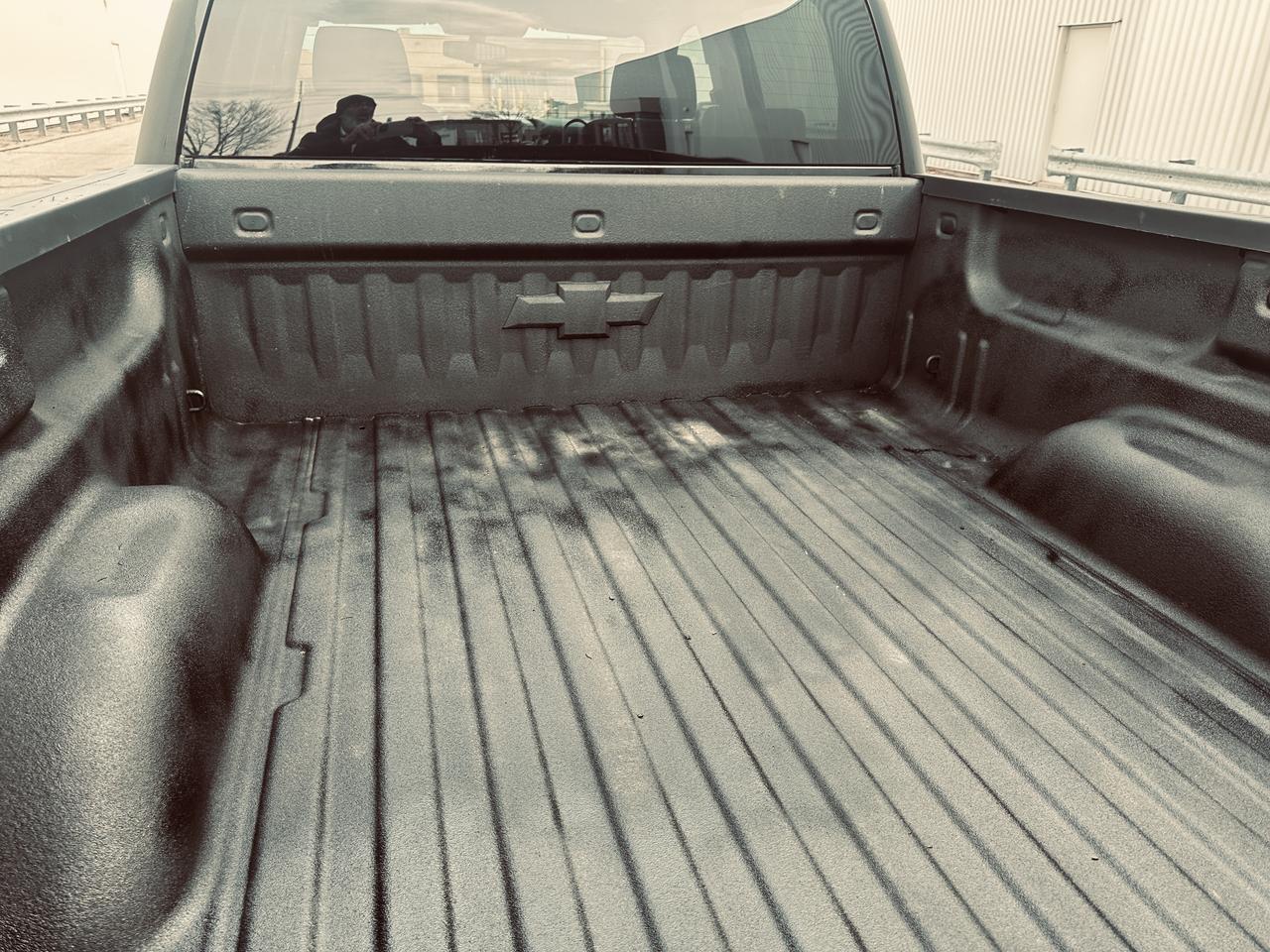 2018 Chevrolet Silverado 1500 4WD Crew Cab 2LT Z71 Lifted Custom Edition Photo