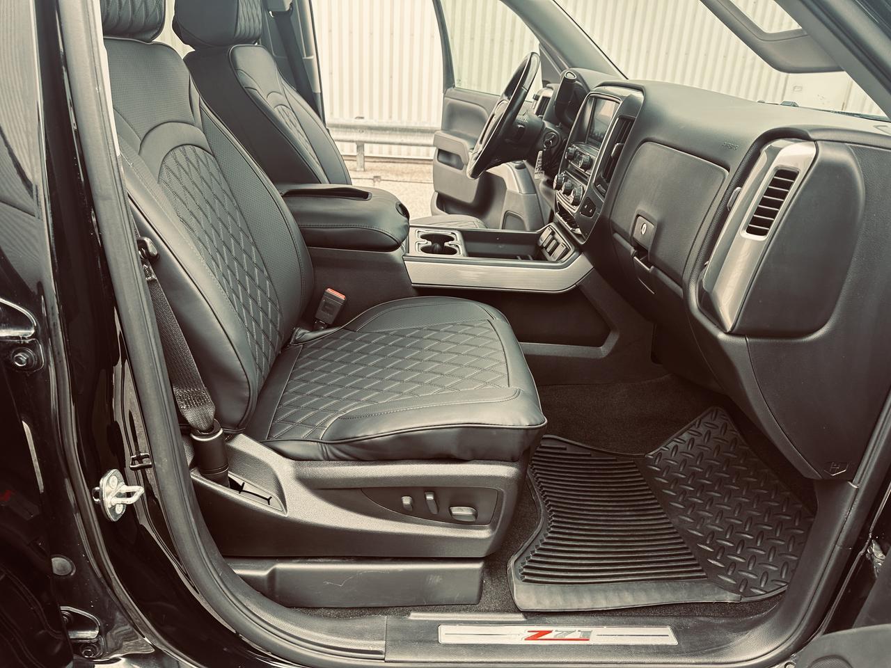 2018 Chevrolet Silverado 1500 4WD Crew Cab 2LT Z71 Lifted Custom Edition Photo