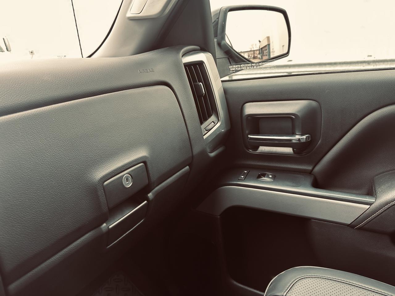 2018 Chevrolet Silverado 1500 4WD Crew Cab 2LT Z71 Lifted Custom Edition Photo