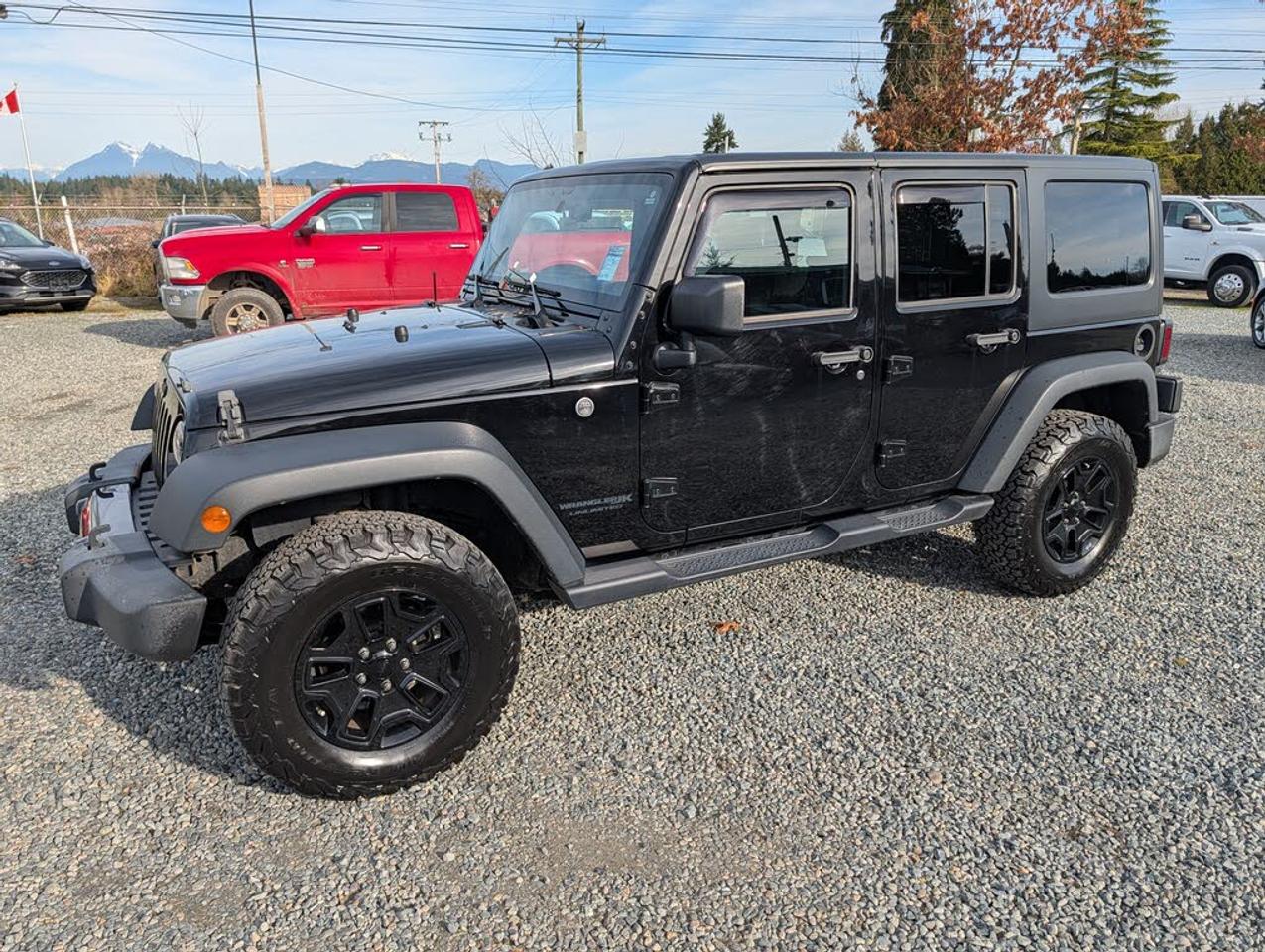 2017 Jeep Wrangler WILLY WHEELER/ SUPER CLEAN / WELL MAINTAINED/ AC/ Photo