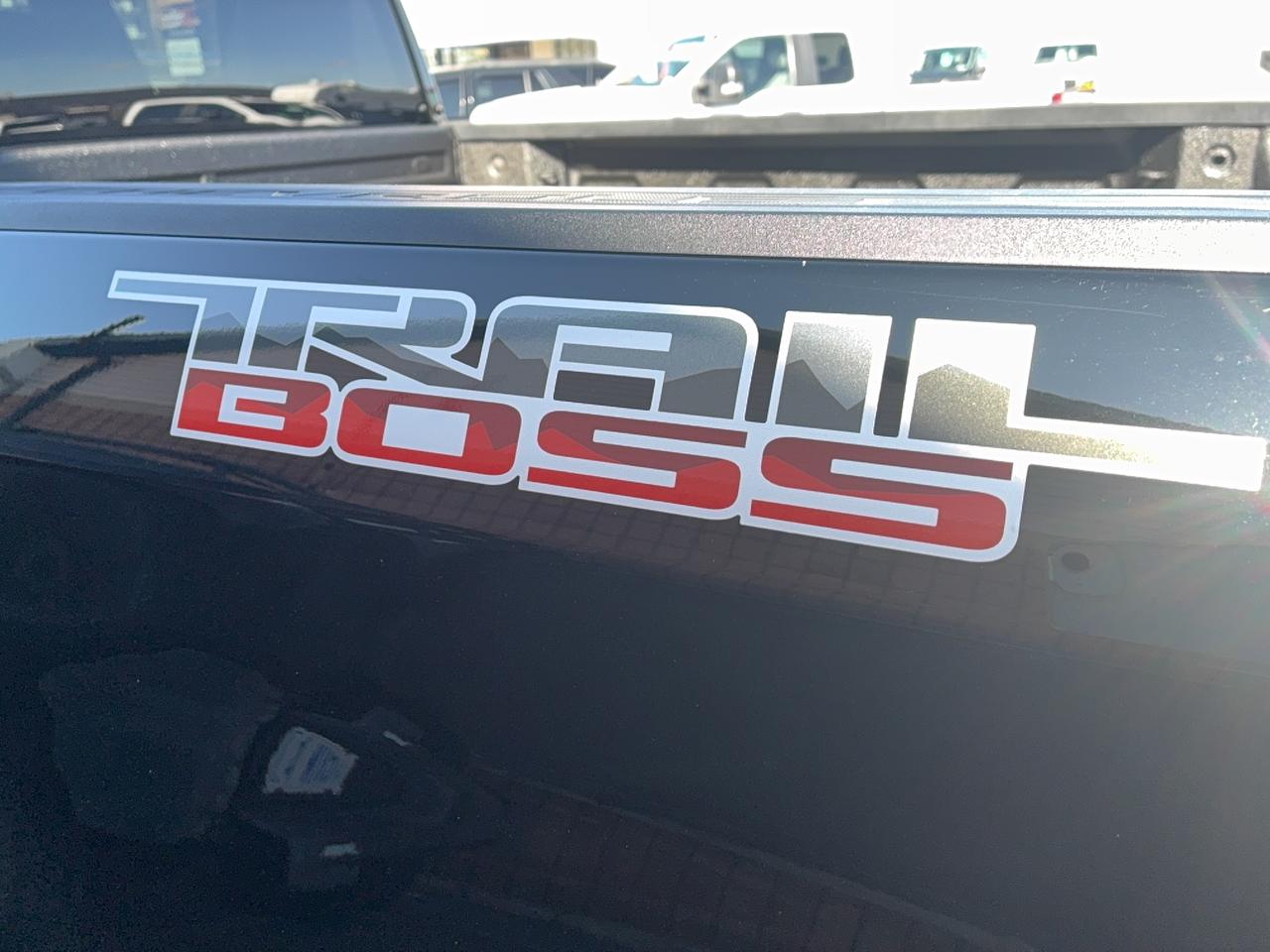 2024 Chevrolet Silverado 1500 CustomTrailBossZ71CrewCab4WD 5.3L8cylGas 5'10"Box Photo