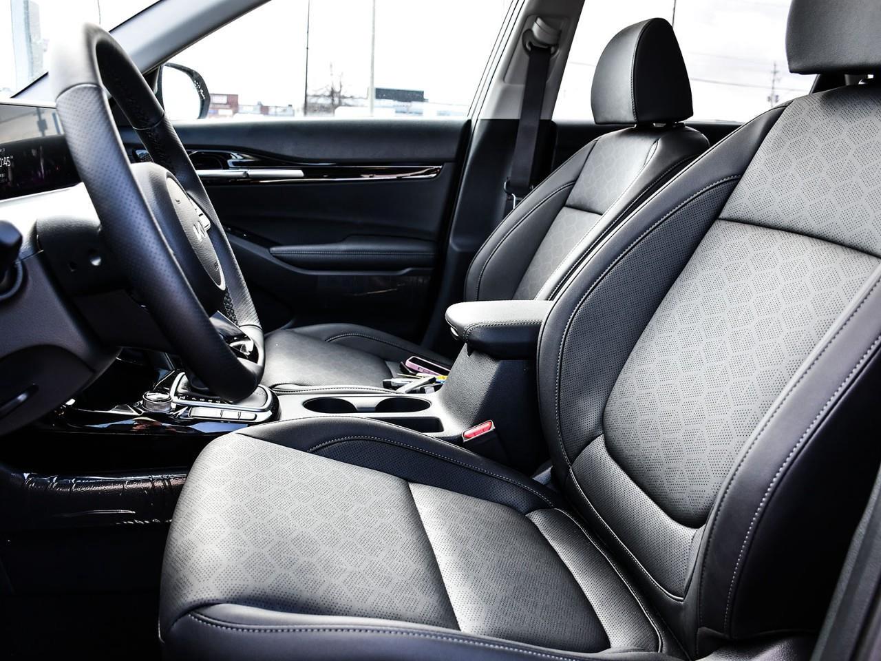 2026 Kia Seltos SX w/Black Interior 2026 Kia Sportage – SX Photo