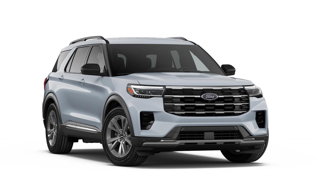 2026 Ford Explorer Active Photo3