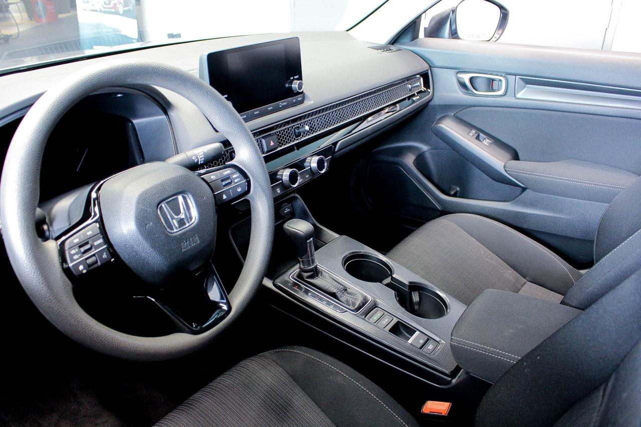 2024 Honda Civic LX-B CLOTH UPHOLSTERY - HEATED FRONT SEATS - REARVIEW CAMERA Photo