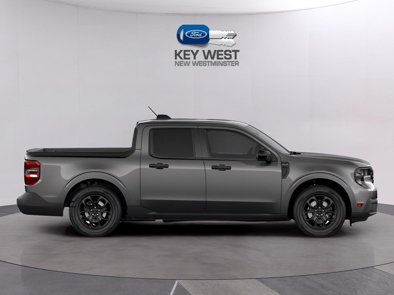 2026 Ford Maverick XLT AWD SuperCrew Hybrid Photo3