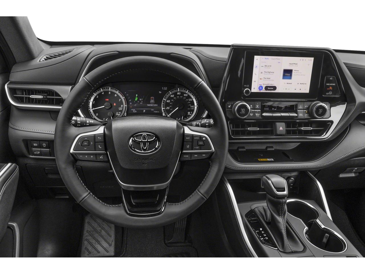 2026 Toyota Highlander XSE Photo3