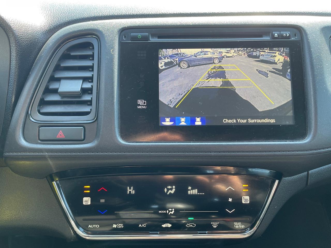 2017 Honda HR-V LX *ONE OWNER, BACKUP CAMERA, HEATED SEATS* Photo