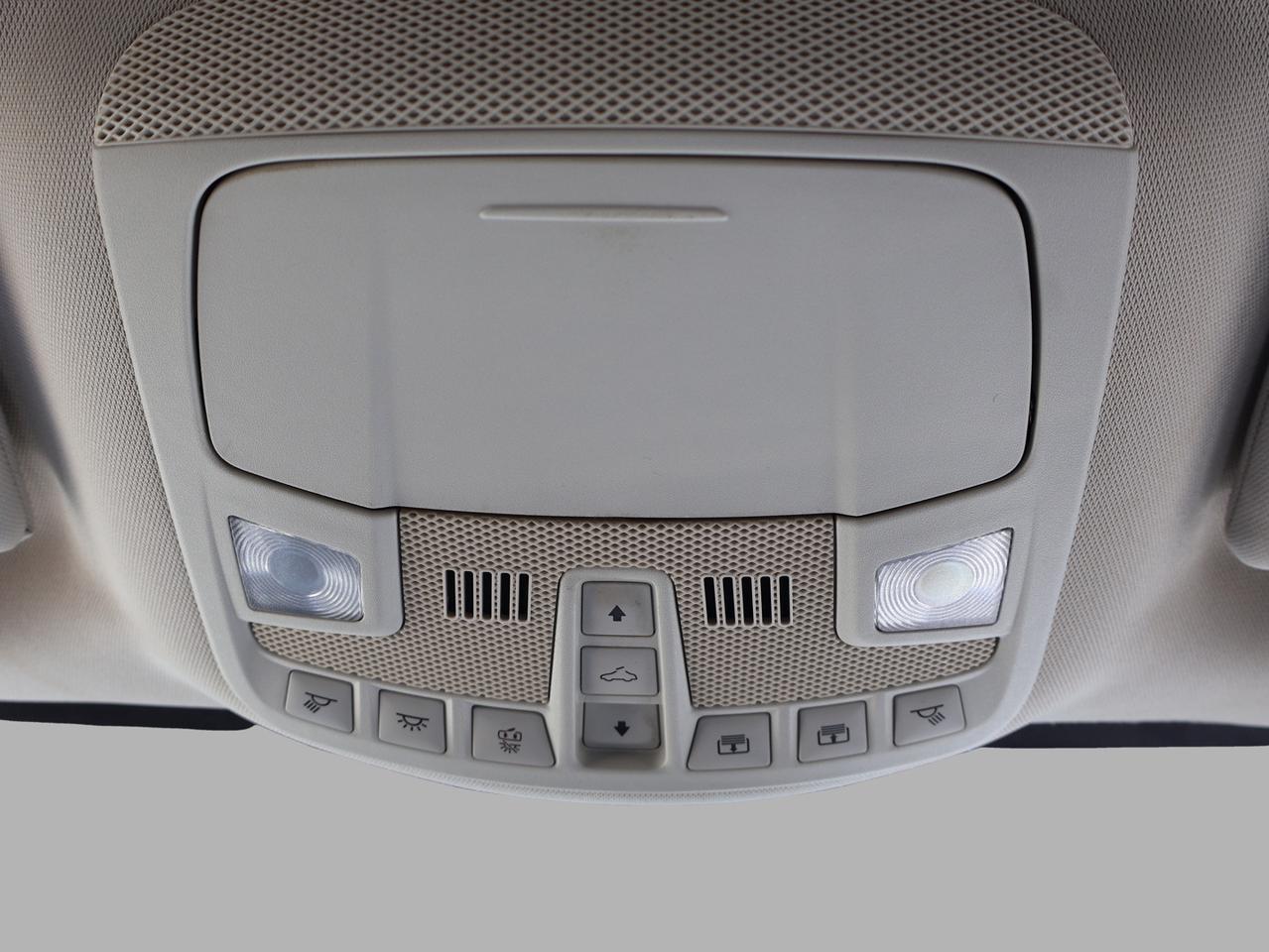 2018 Ford Edge V6 TITANIUM AWD CERTIFIED *2nd WINTER* CAMERA NAV BLUETOOTH LEATHER HEATED SEATS PANO ROOF CRUISE ALLOYS Photo