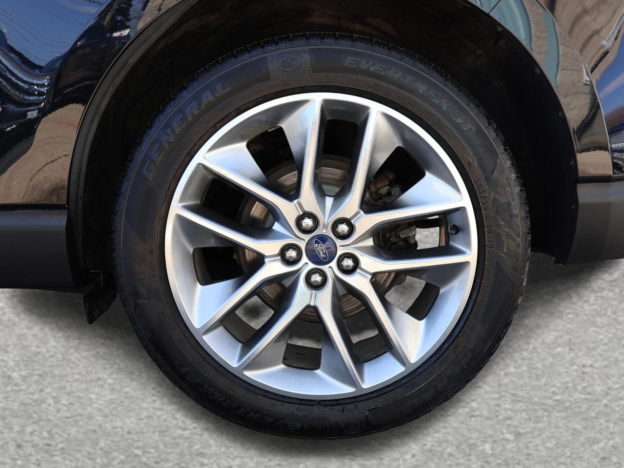 2018 Ford Edge V6 TITANIUM AWD CERTIFIED *2nd WINTER* CAMERA NAV BLUETOOTH LEATHER HEATED SEATS PANO ROOF CRUISE ALLOYS Photo