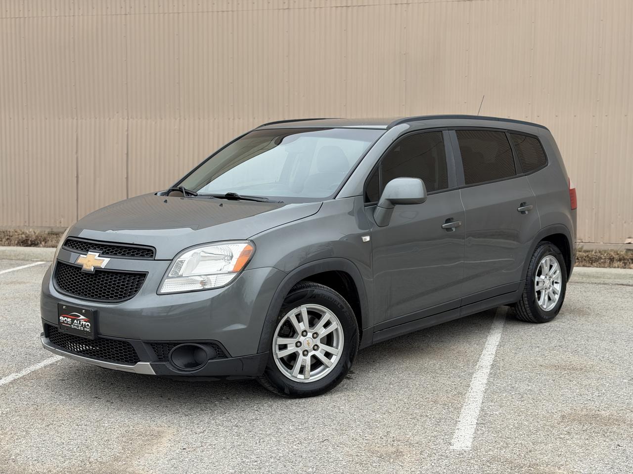 2012 Chevrolet Orlando 1LT - Photo #1
