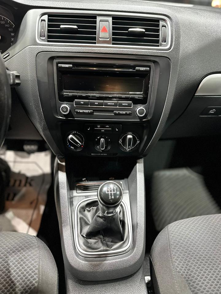 2014 Volkswagen Jetta comfortline - Photo #16