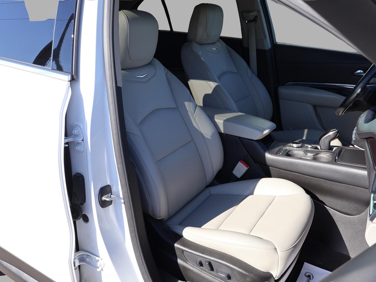 2020 Cadillac XT4 LUXURY AWD CERTIFIED *CADILLAC MAINTAIN* CAMERA BLUETOOTH HEATED LEATHER/STEERING CRUISE ALLOYS Photo