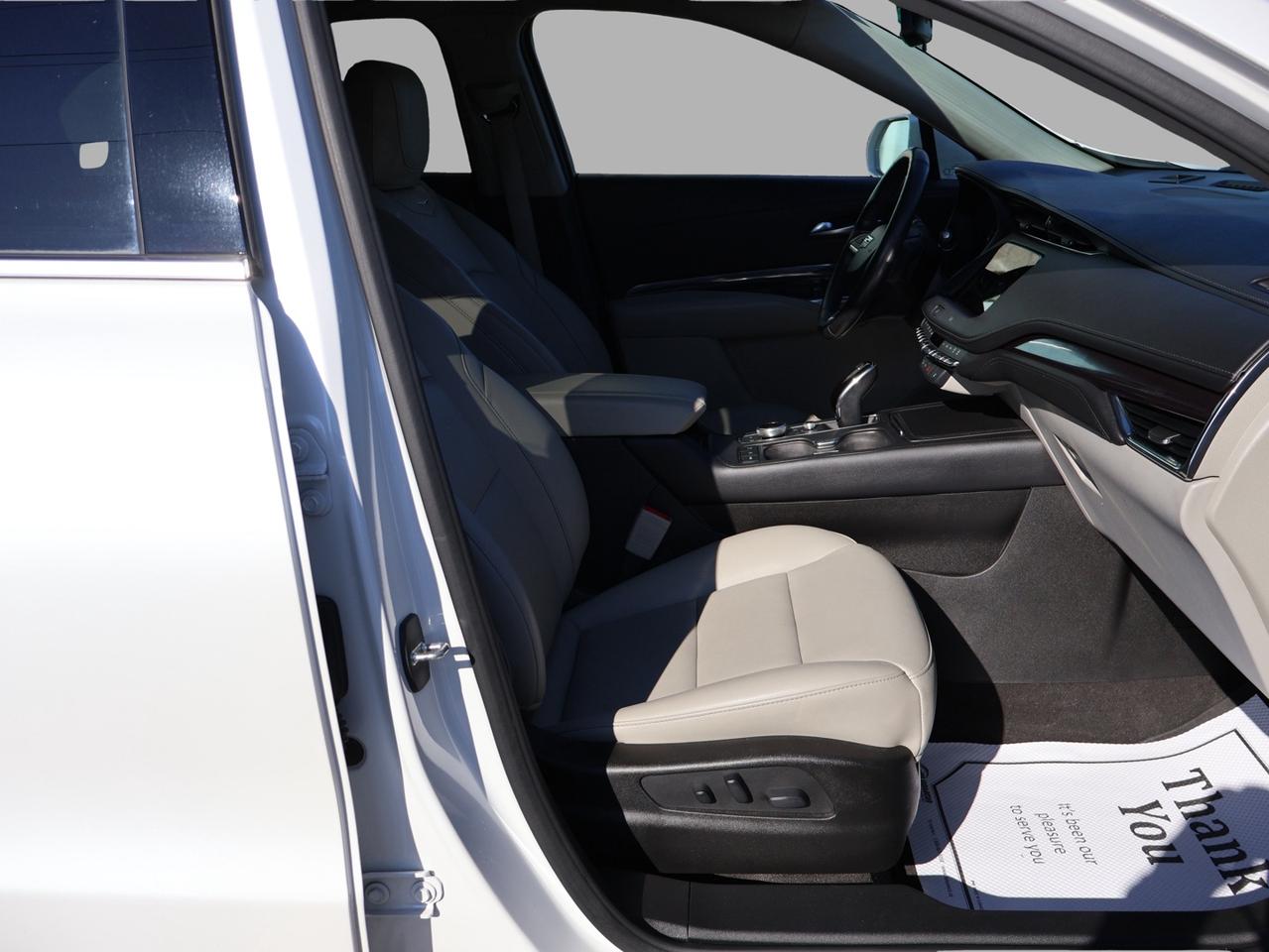 2020 Cadillac XT4 LUXURY AWD CERTIFIED *CADILLAC MAINTAIN* CAMERA BLUETOOTH HEATED LEATHER/STEERING CRUISE ALLOYS Photo