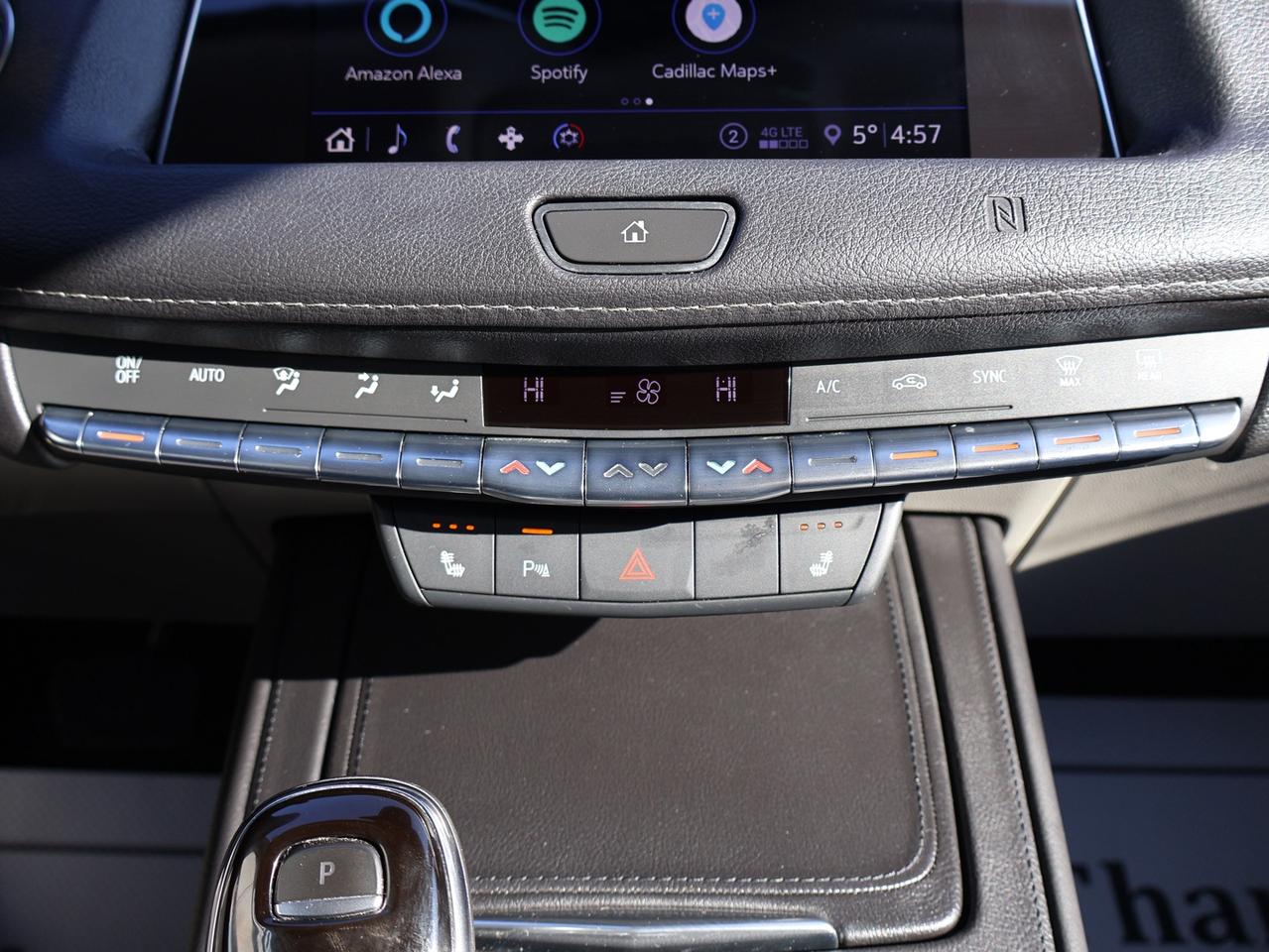 2020 Cadillac XT4 LUXURY AWD CERTIFIED *CADILLAC MAINTAIN* CAMERA BLUETOOTH HEATED LEATHER/STEERING CRUISE ALLOYS Photo