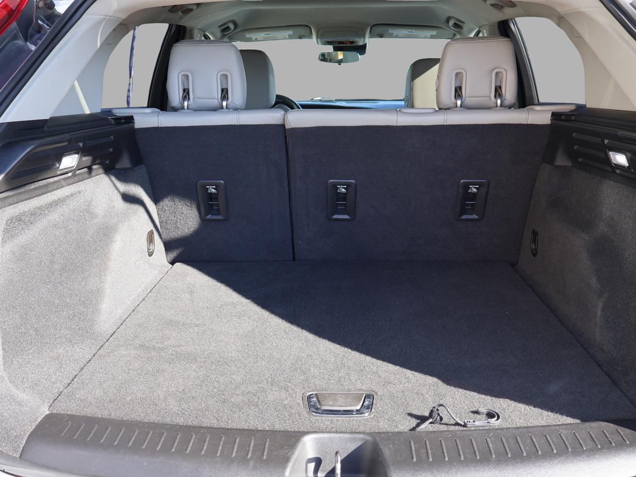 2020 Cadillac XT4 LUXURY AWD CERTIFIED *CADILLAC MAINTAIN* CAMERA BLUETOOTH HEATED LEATHER/STEERING CRUISE ALLOYS Photo