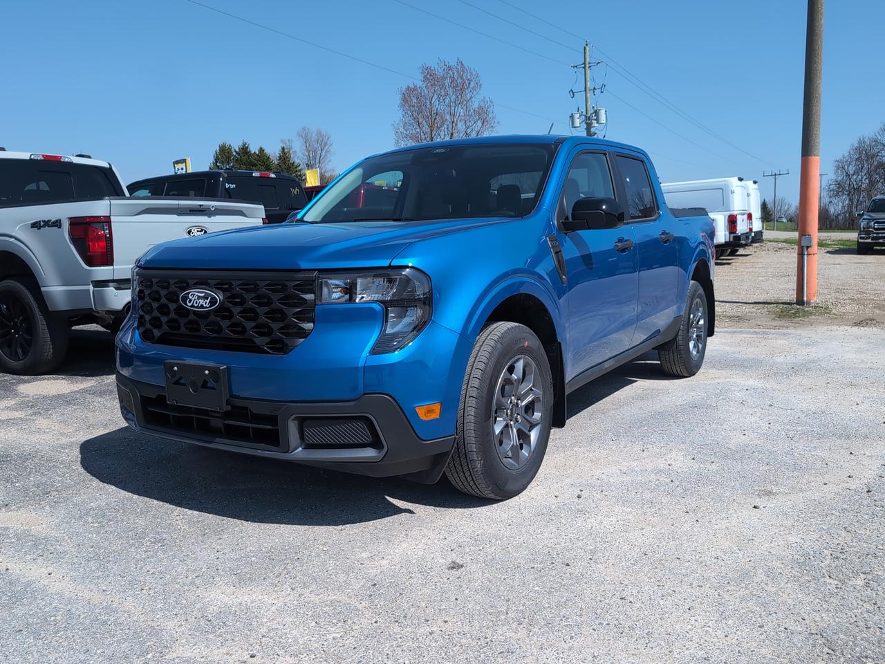 2026 Ford Maverick XLT SuperCrew Hybrid AWD Photo0