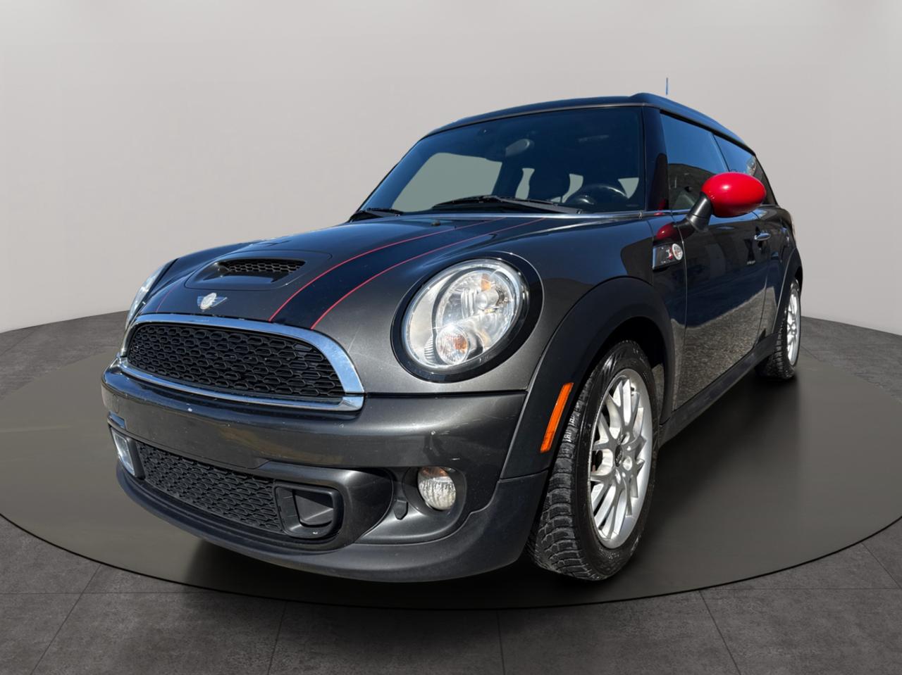 2012 MINI Cooper Clubman 2dr Cpe S Photo3