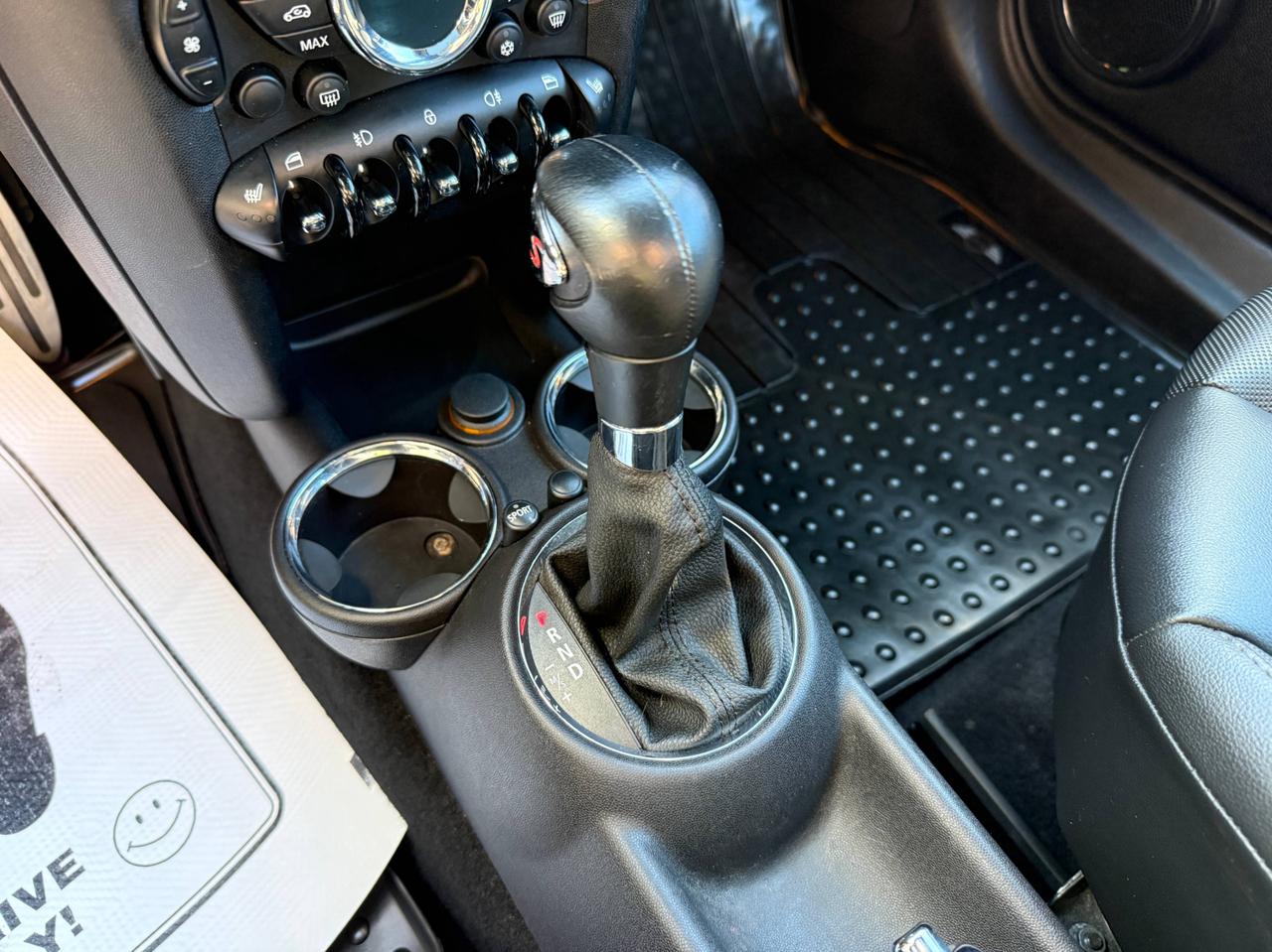 2012 MINI Cooper Clubman 2dr Cpe S Photo