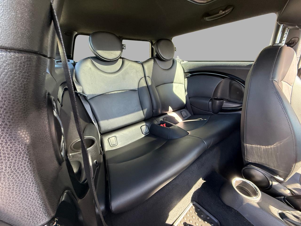 2012 MINI Cooper Clubman 2dr Cpe S Photo