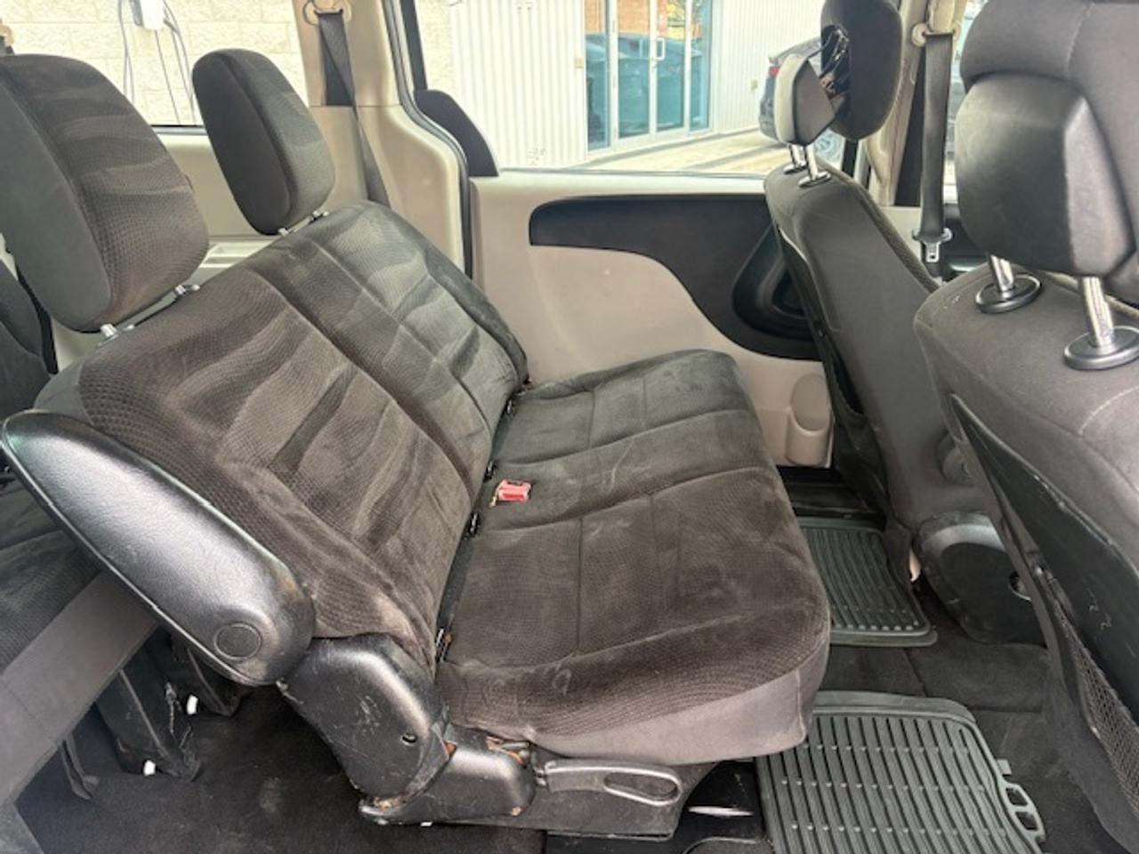 2017 Dodge Grand Caravan SE ONLY 90KM-1 OWNER-CERTIFIED-7 PASSENGER! Photo