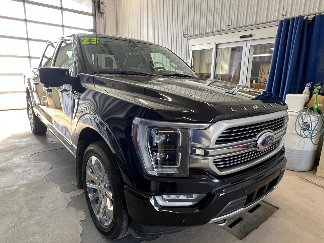 2023 Ford F-150 Limited 3.5L POWERBOOST 900A+