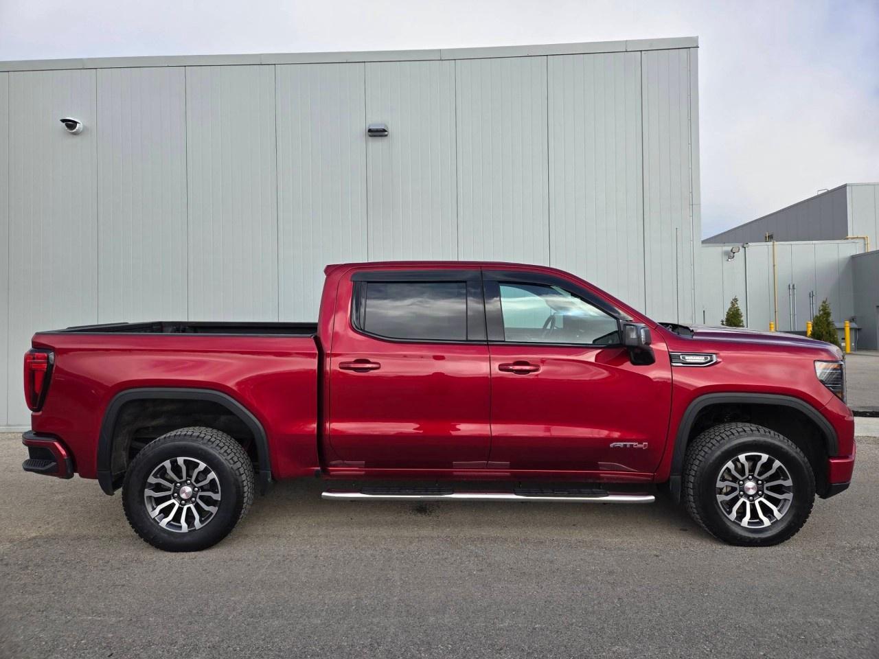 2023 GMC Sierra 1500 Crew Cab Short Box 4-Wheel Drive AT4 Photo