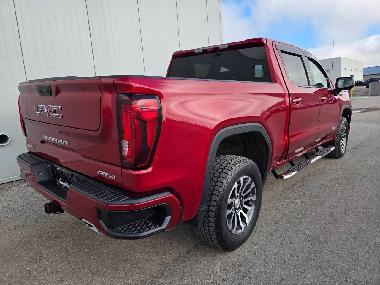 2023 GMC Sierra 1500 Crew Cab Short Box 4-Wheel Drive AT4 Photo
