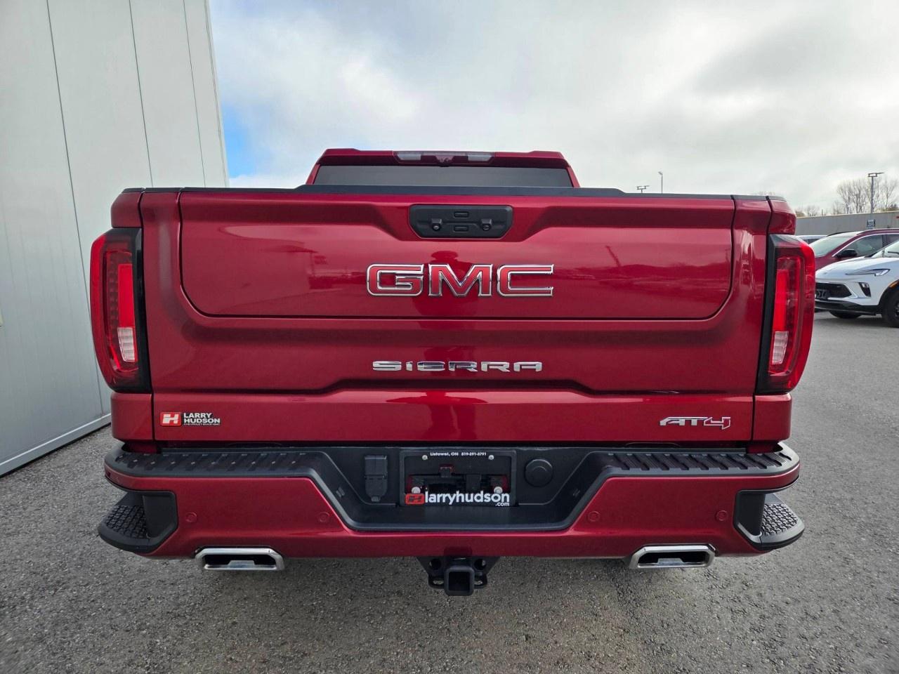 2023 GMC Sierra 1500 Crew Cab Short Box 4-Wheel Drive AT4 Photo