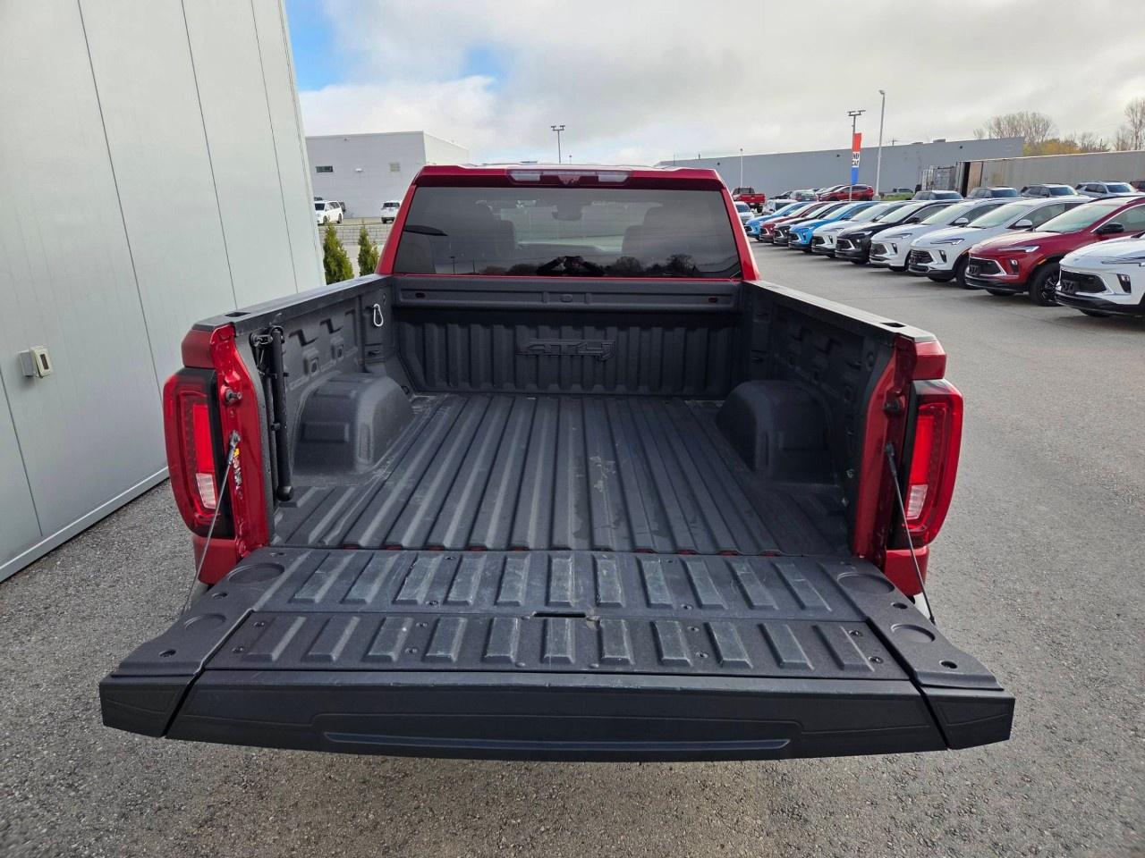 2023 GMC Sierra 1500 Crew Cab Short Box 4-Wheel Drive AT4 Photo