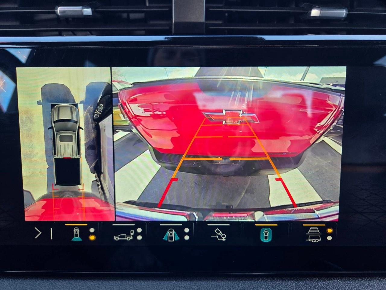 2023 GMC Sierra 1500 Crew Cab Short Box 4-Wheel Drive AT4 Photo