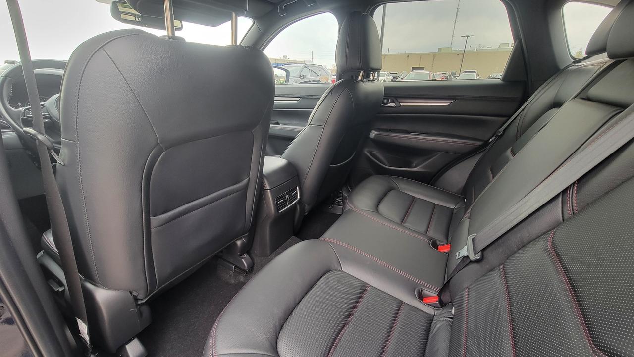 2022 Mazda CX-5 GT Photo