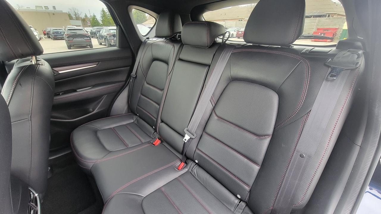 2022 Mazda CX-5 GT Photo