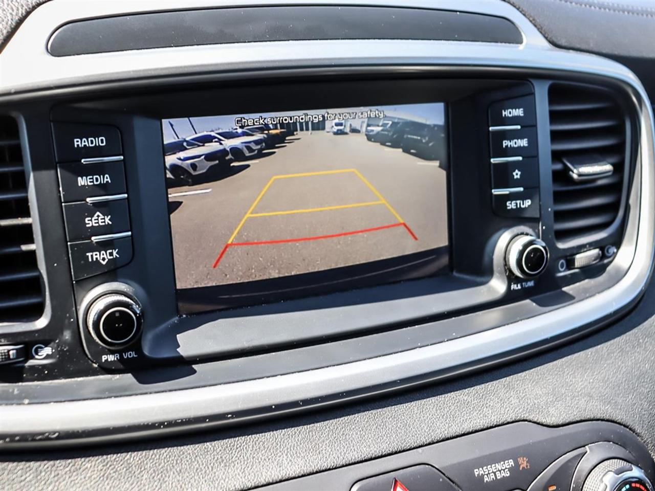 2020 Kia Sorento LX AWD Photo