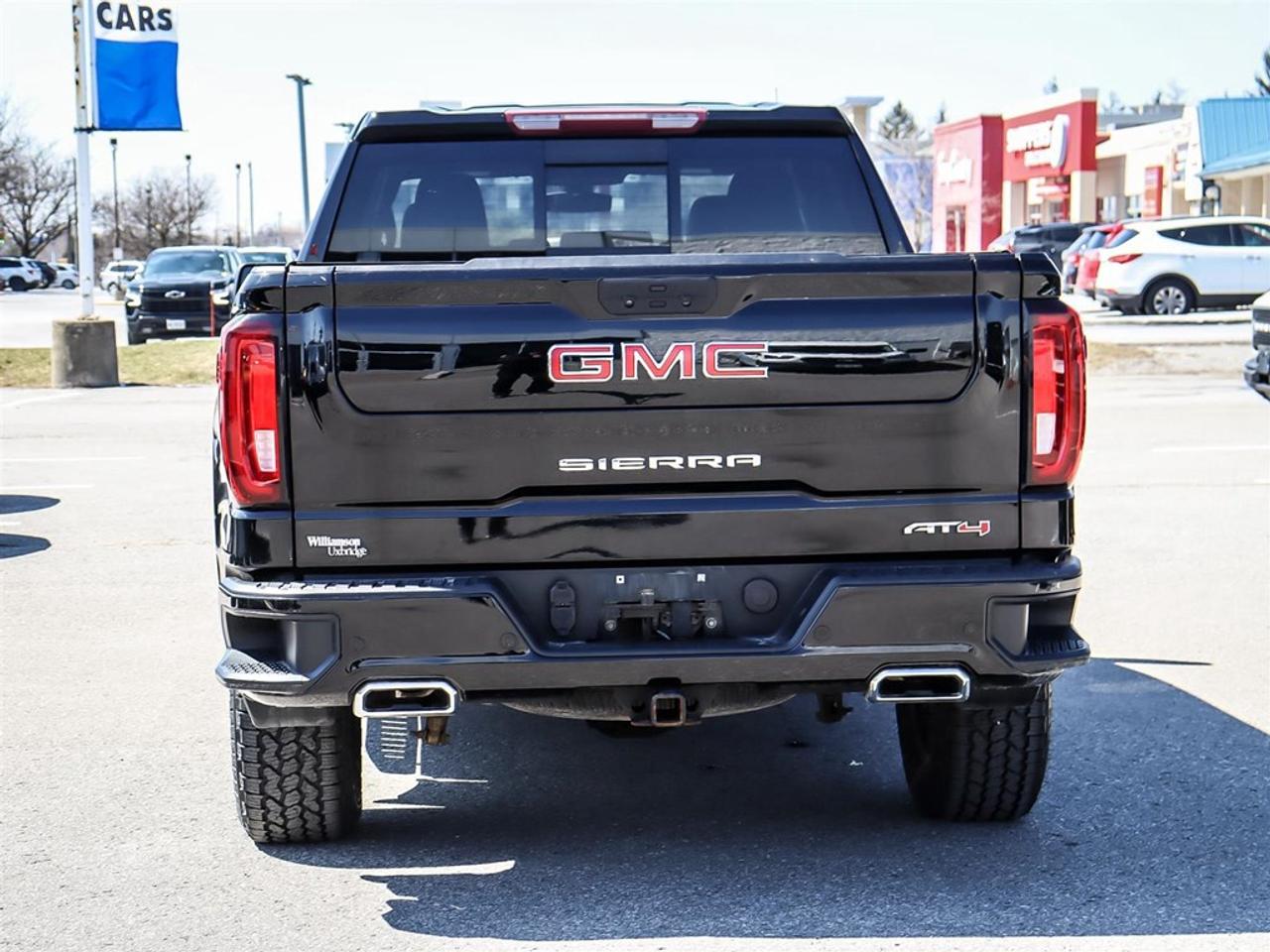 2021 GMC Sierra 1500 4WD Crew Cab 147 AT4 Photo