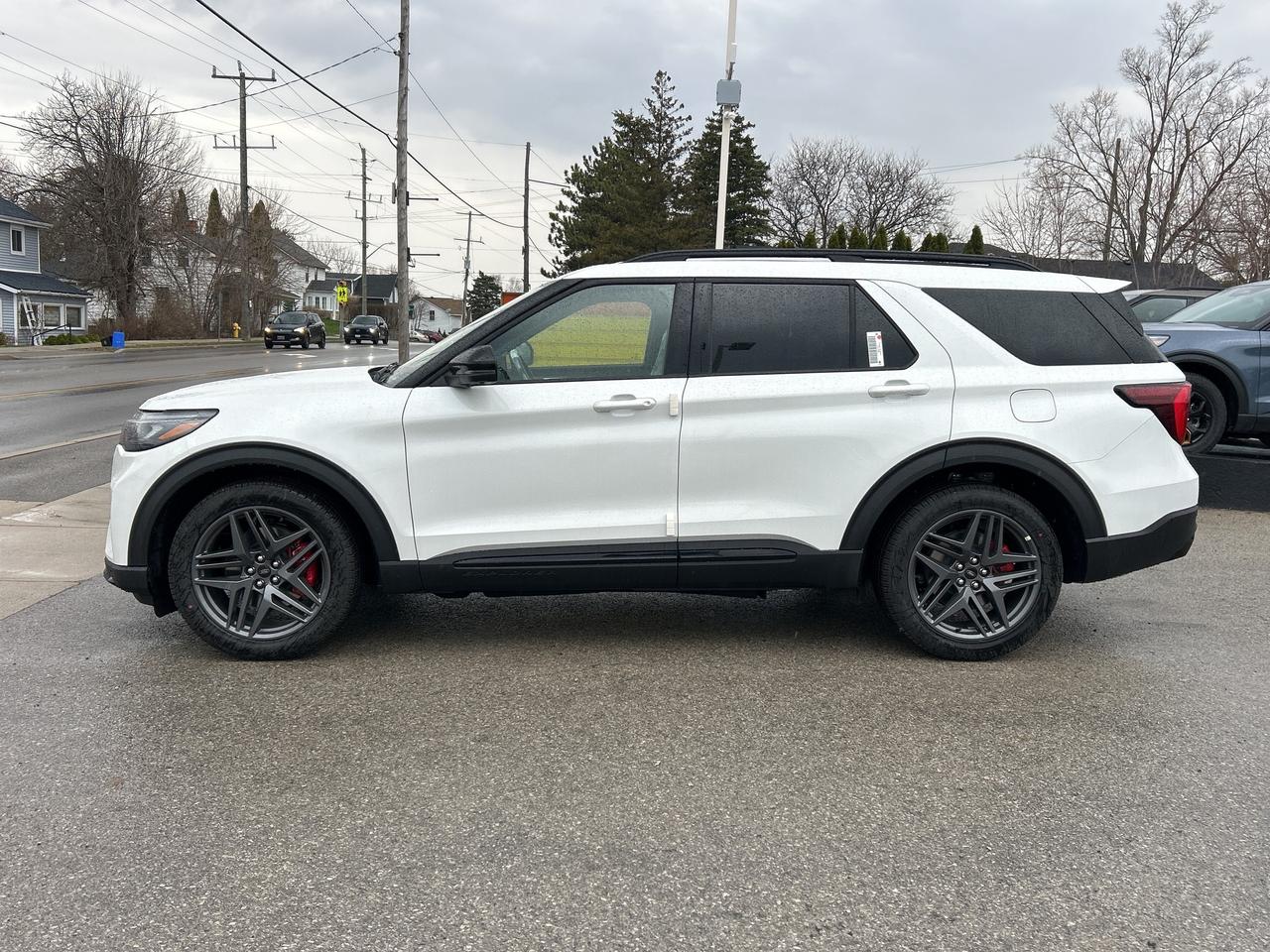 2026 Ford Explorer ST 4WD 400A Photo