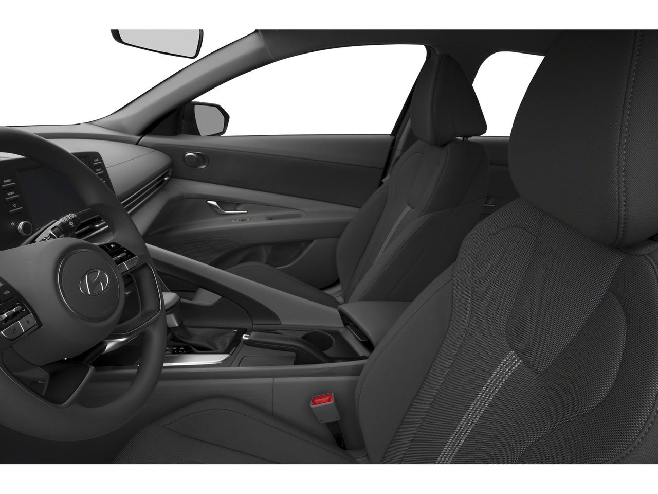 2026 Hyundai Elantra Essential Photo6