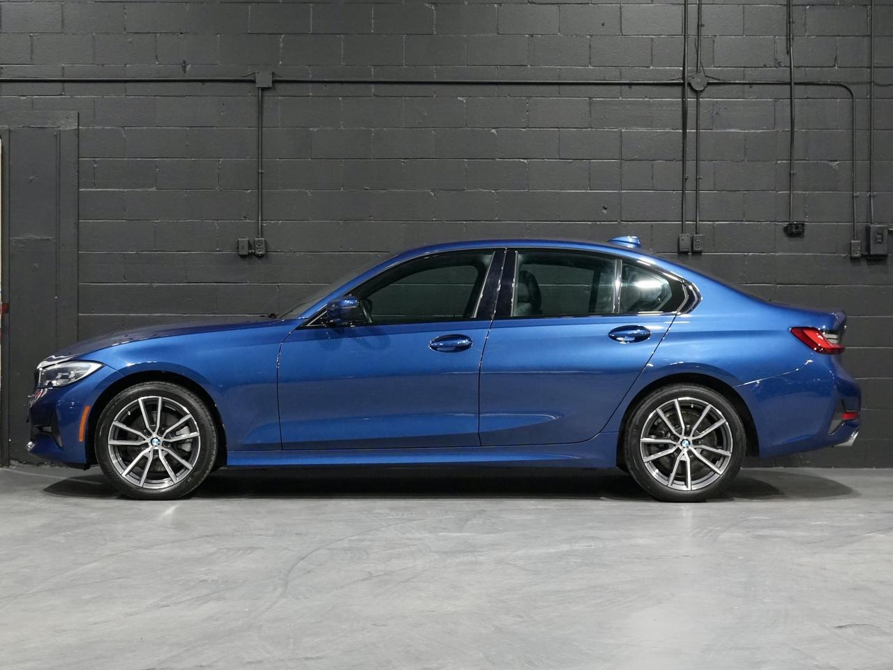 2022 BMW 330i xDrive|ROOF|CAM|DRIVE ASSIST|NAV|NO ACCIDENTS Photo